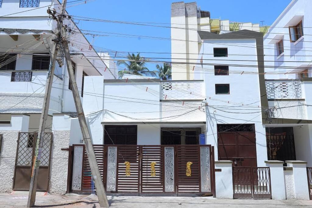 Heritage Home With 2 Bed/2 Bath With Kitchen In A Residential Neighborhood. Madurai Luaran gambar