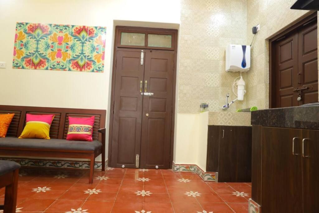 Heritage Home With 2 Bed/2 Bath With Kitchen In A Residential Neighborhood. Madurai Luaran gambar