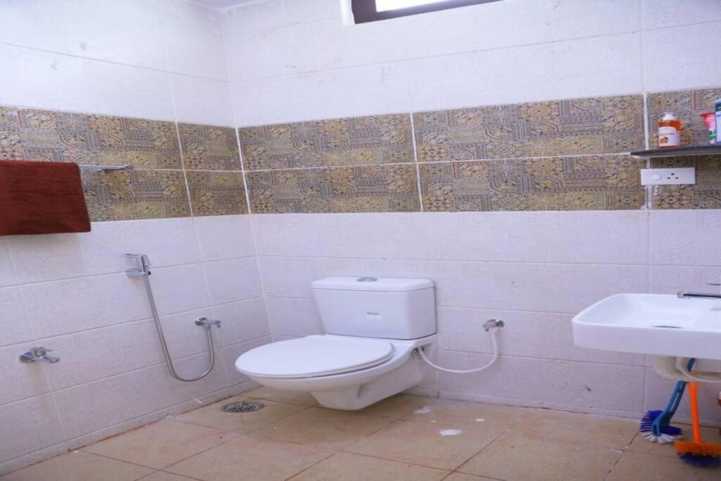 Heritage Home With 2 Bed/2 Bath With Kitchen In A Residential Neighborhood. Madurai Luaran gambar